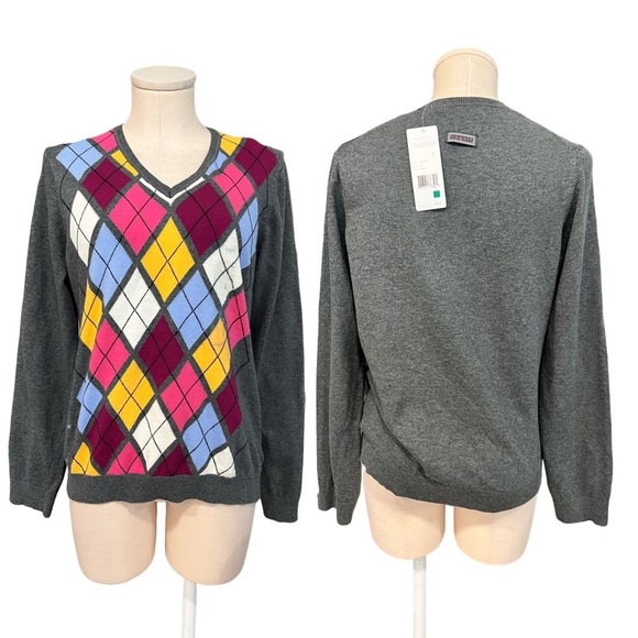 Liz Claiborne Sweaters - LZGOLF argyle soft lightweight gray sweater